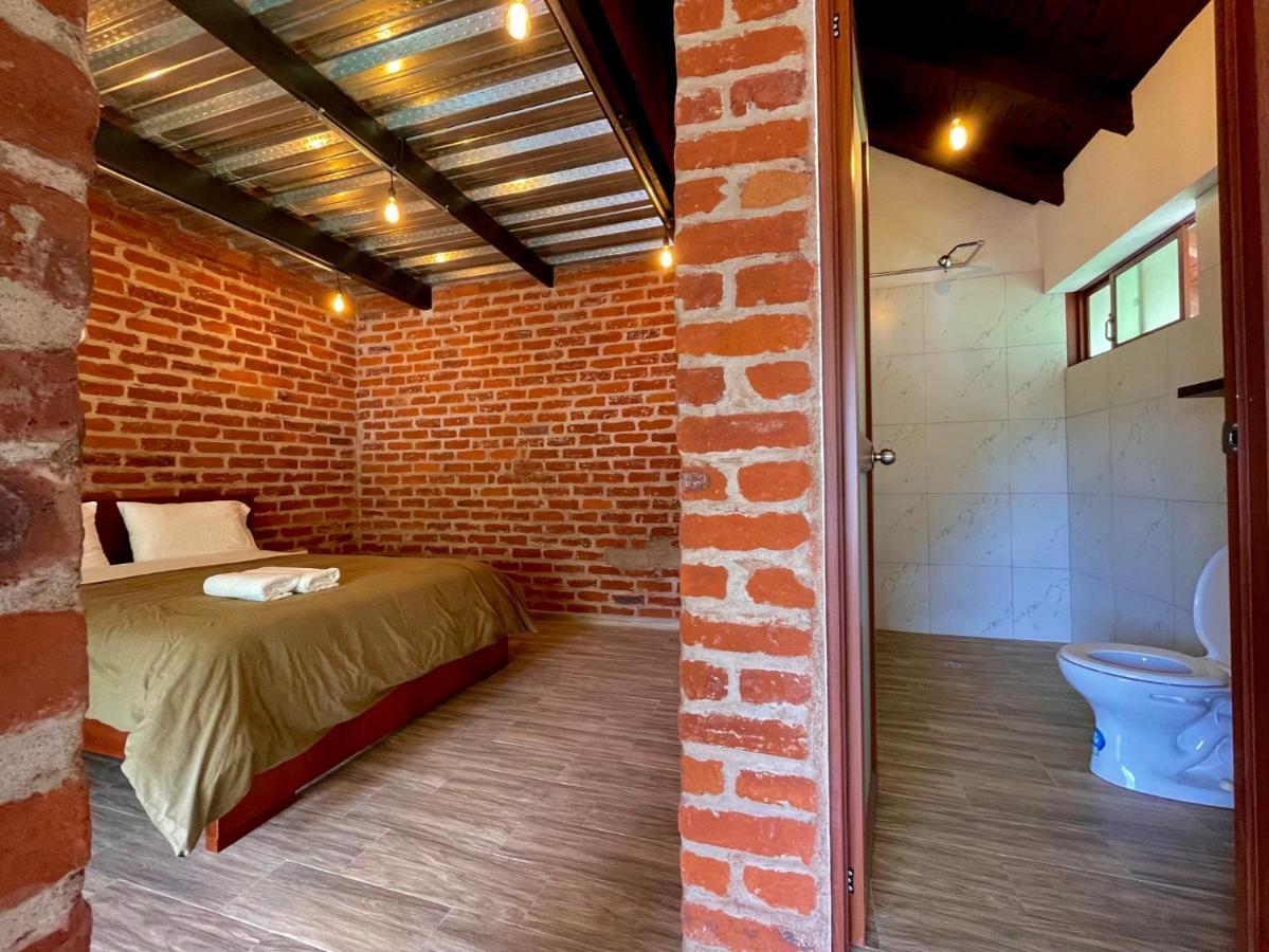 La Quinta Mansion Bed and Breakfast Baños Exteriör bild